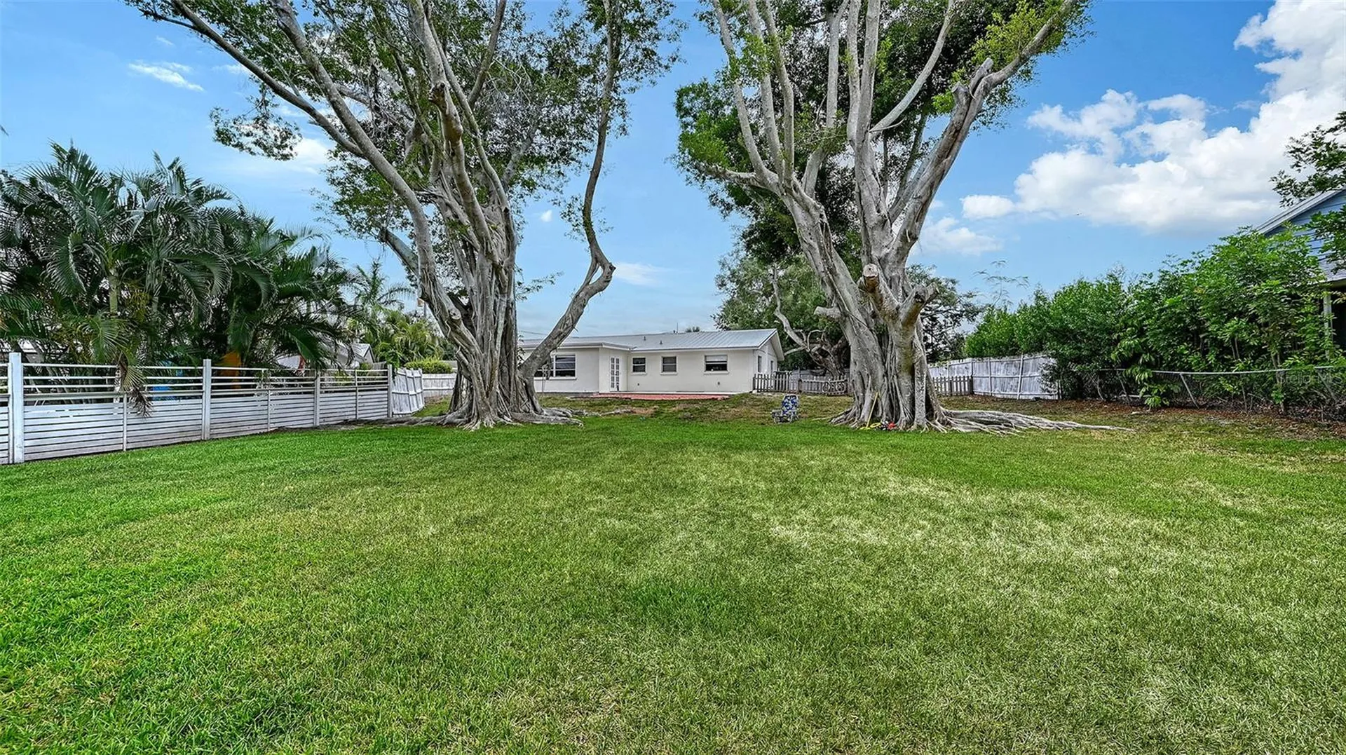 2103 Lusitania Drive Sarasota FL 34231