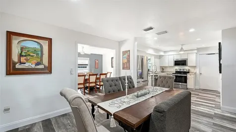 2103 Lusitania Drive Sarasota FL 34231
