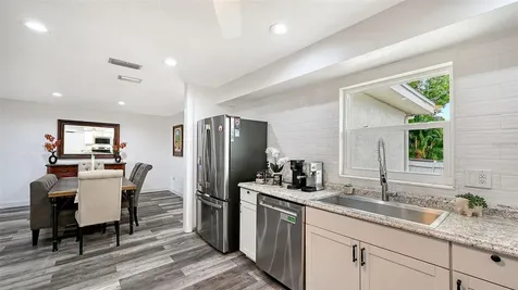 2103 Lusitania Drive Sarasota FL 34231