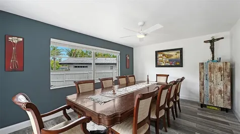 2103 Lusitania Drive Sarasota FL 34231