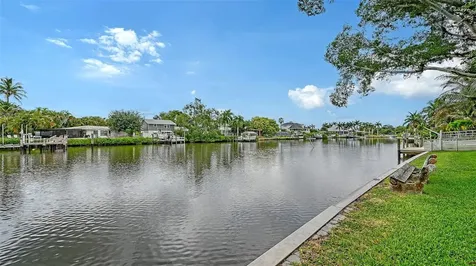 2103 Lusitania Drive Sarasota FL 34231