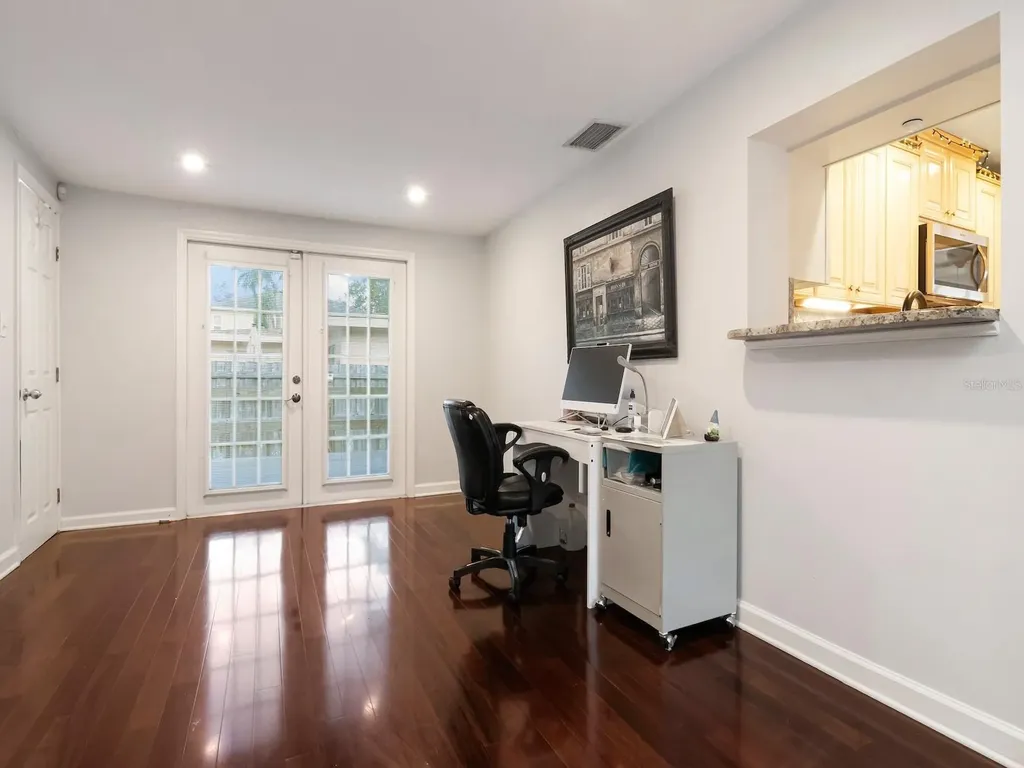 4302 W Granada Street Tampa FL 33629