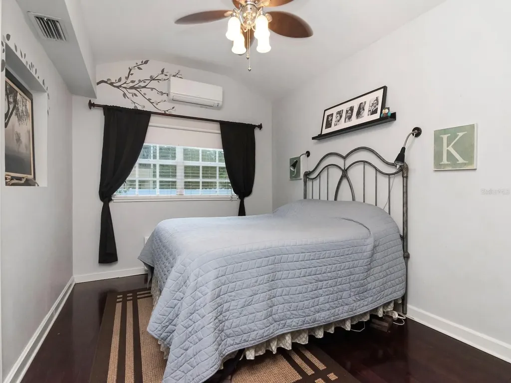 4302 W Granada Street Tampa FL 33629