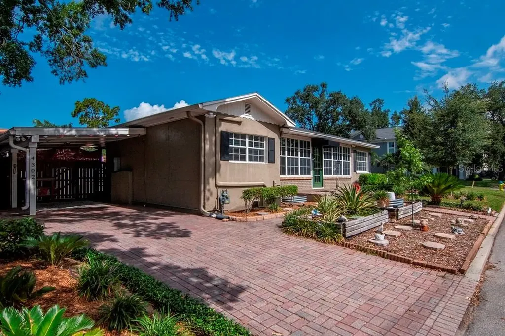 4302 W Granada Street Tampa FL 33629
