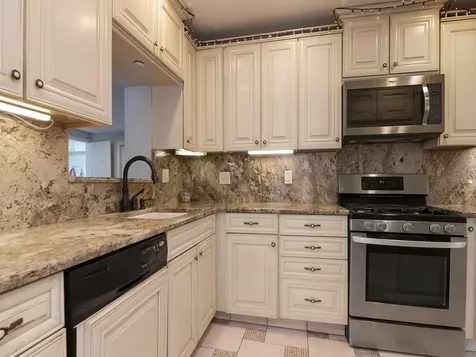 4302 W Granada Street Tampa FL 33629