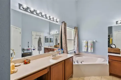 2651 Rambling Oaks Way Kissimmee FL 34746