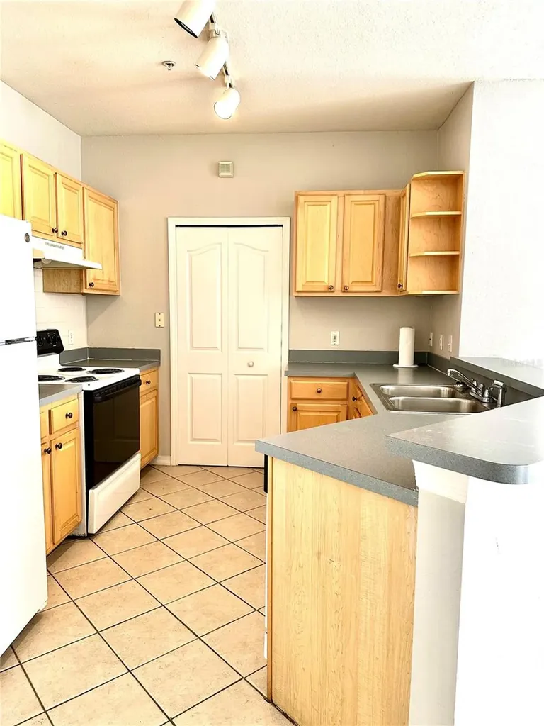 1150 Lake Shadow Circle Maitland FL 32751