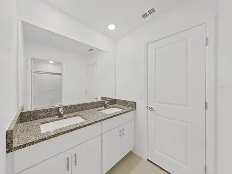 11139 Linden Depot Road San Antonio FL 33576