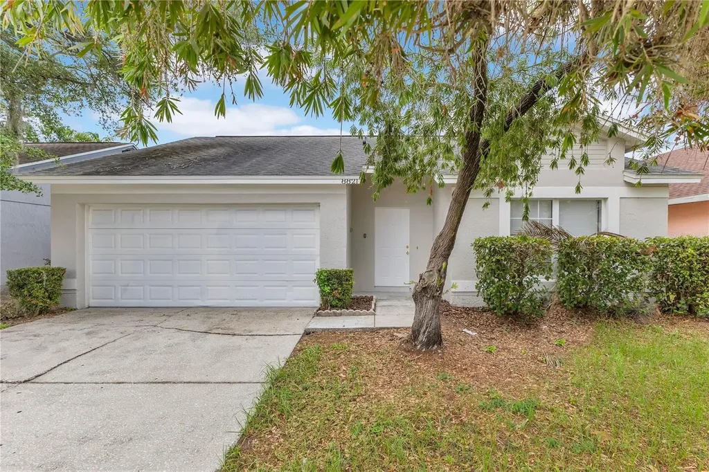 8821 Parliament Court Kissimmee FL 34747