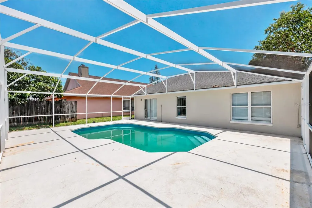 8821 Parliament Court Kissimmee FL 34747
