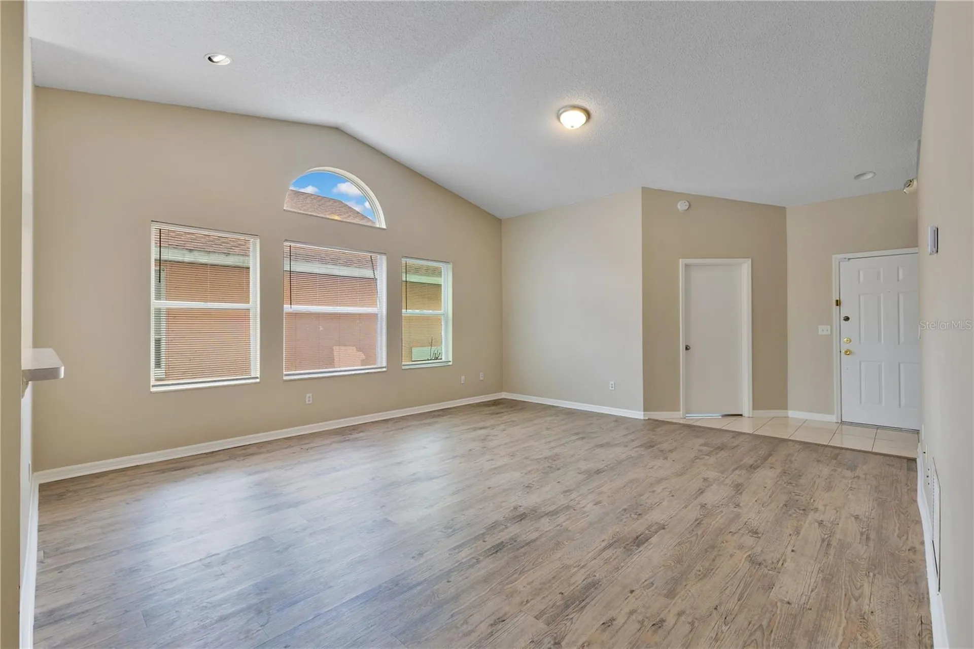 8821 Parliament Court Kissimmee FL 34747