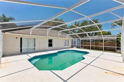 8821 Parliament Court Kissimmee FL 34747