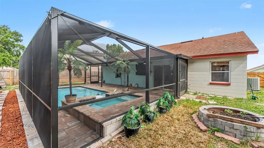 3312 Queens Cove Loop Winter Haven FL 33880