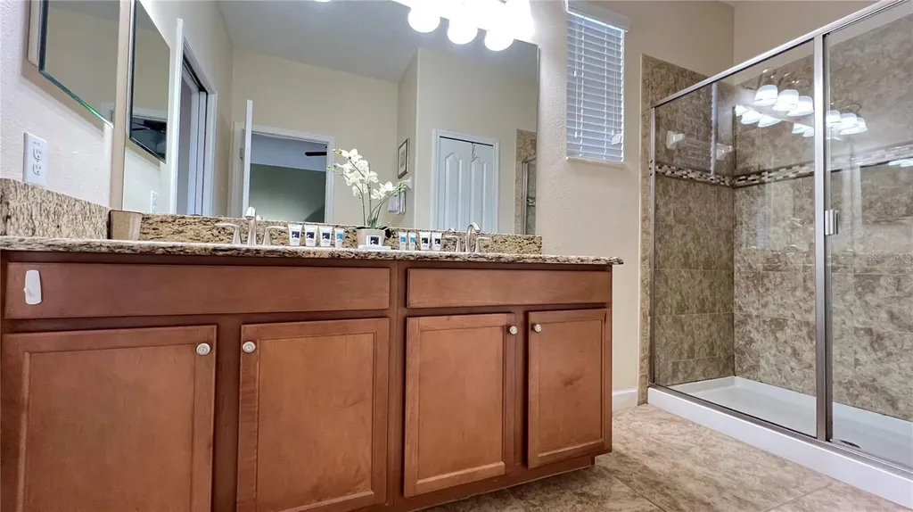 2353 Victoria Drive Davenport FL 33837