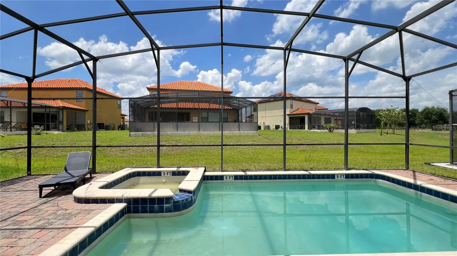 2353 Victoria Drive Davenport FL 33837