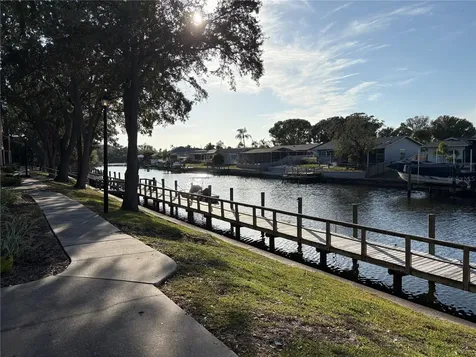 5576 Baywater Drive Tampa FL 33615