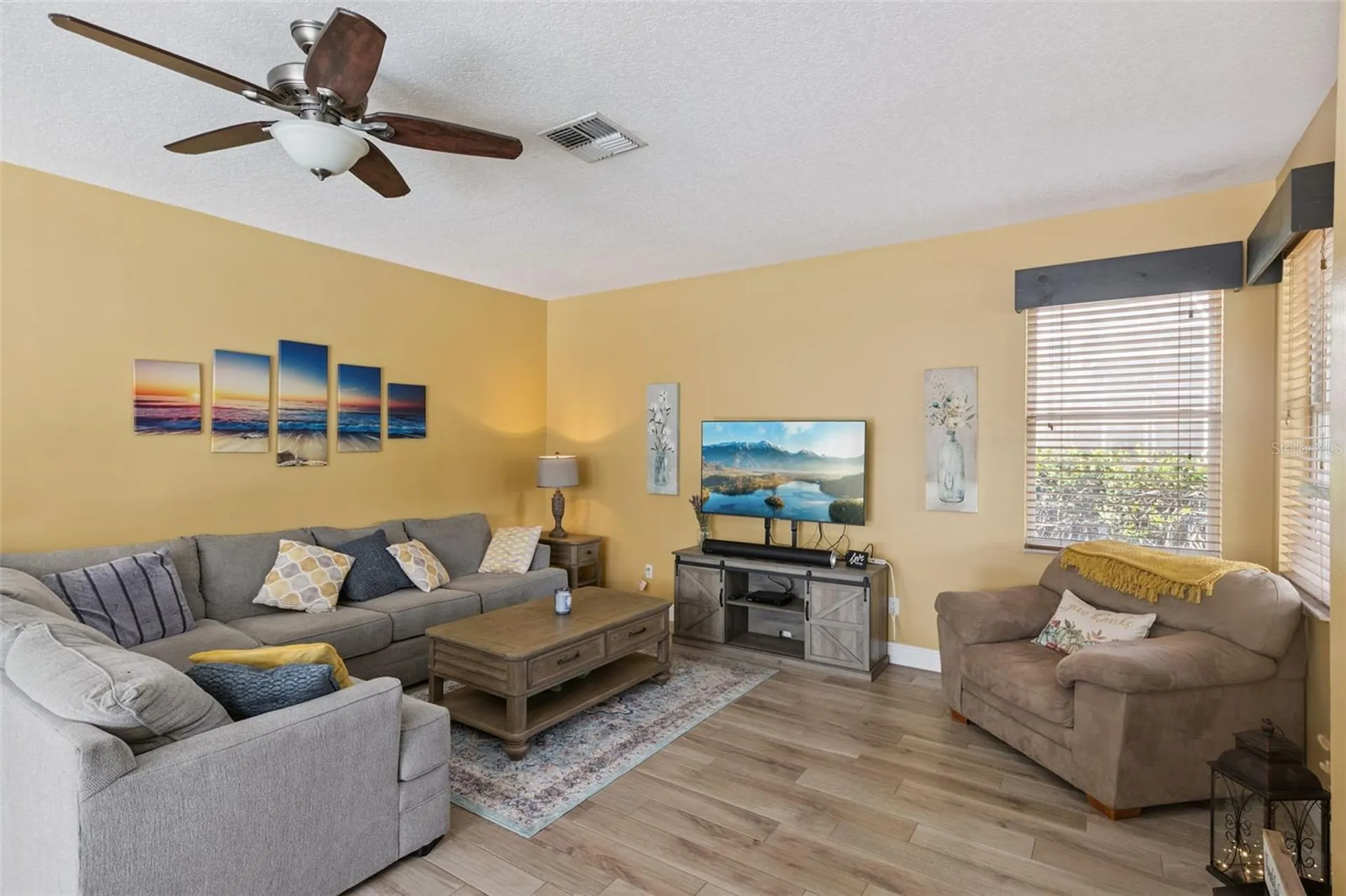 14319 Roxshire Drive Orlando FL 32837