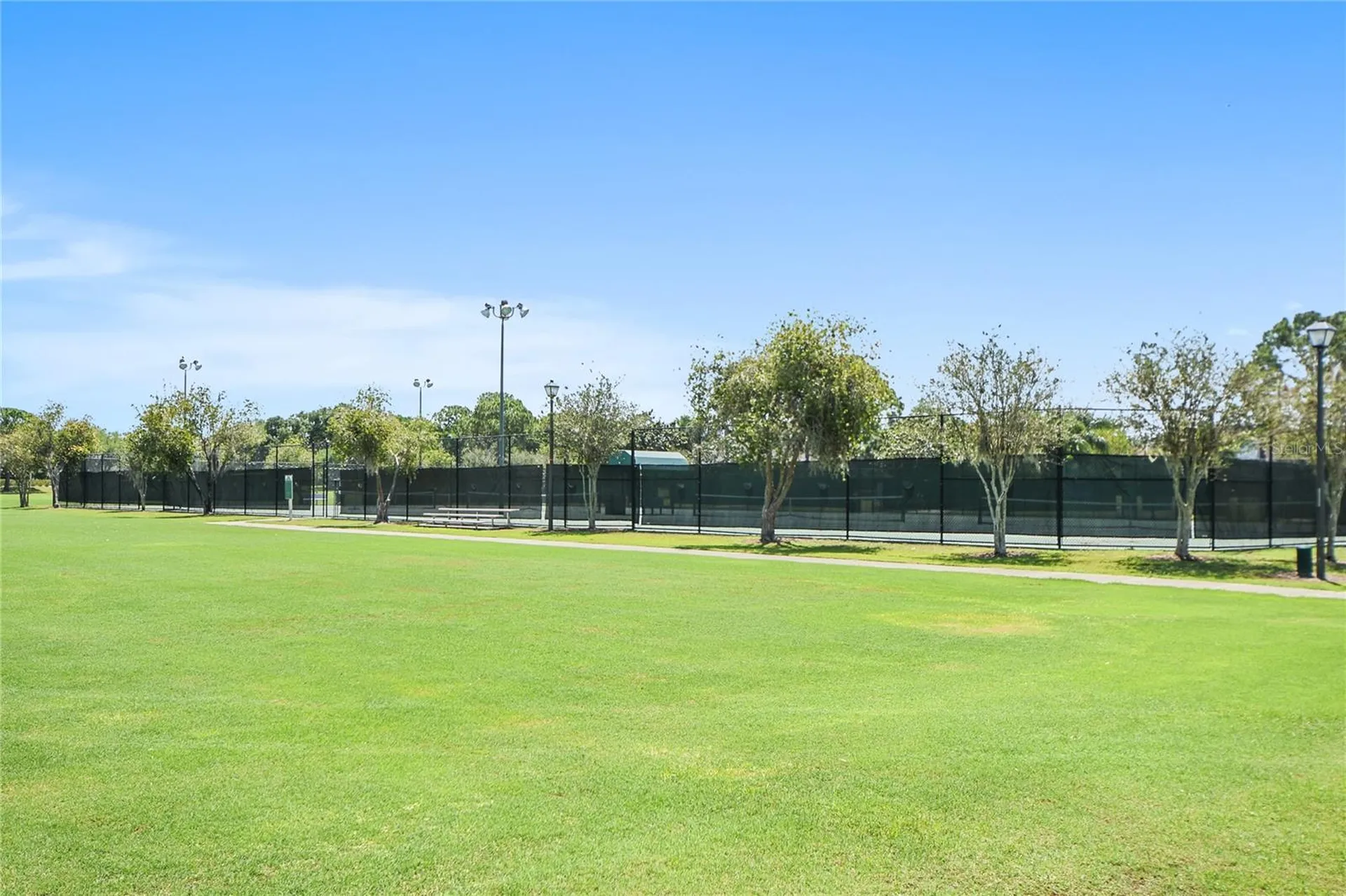 14319 Roxshire Drive Orlando FL 32837