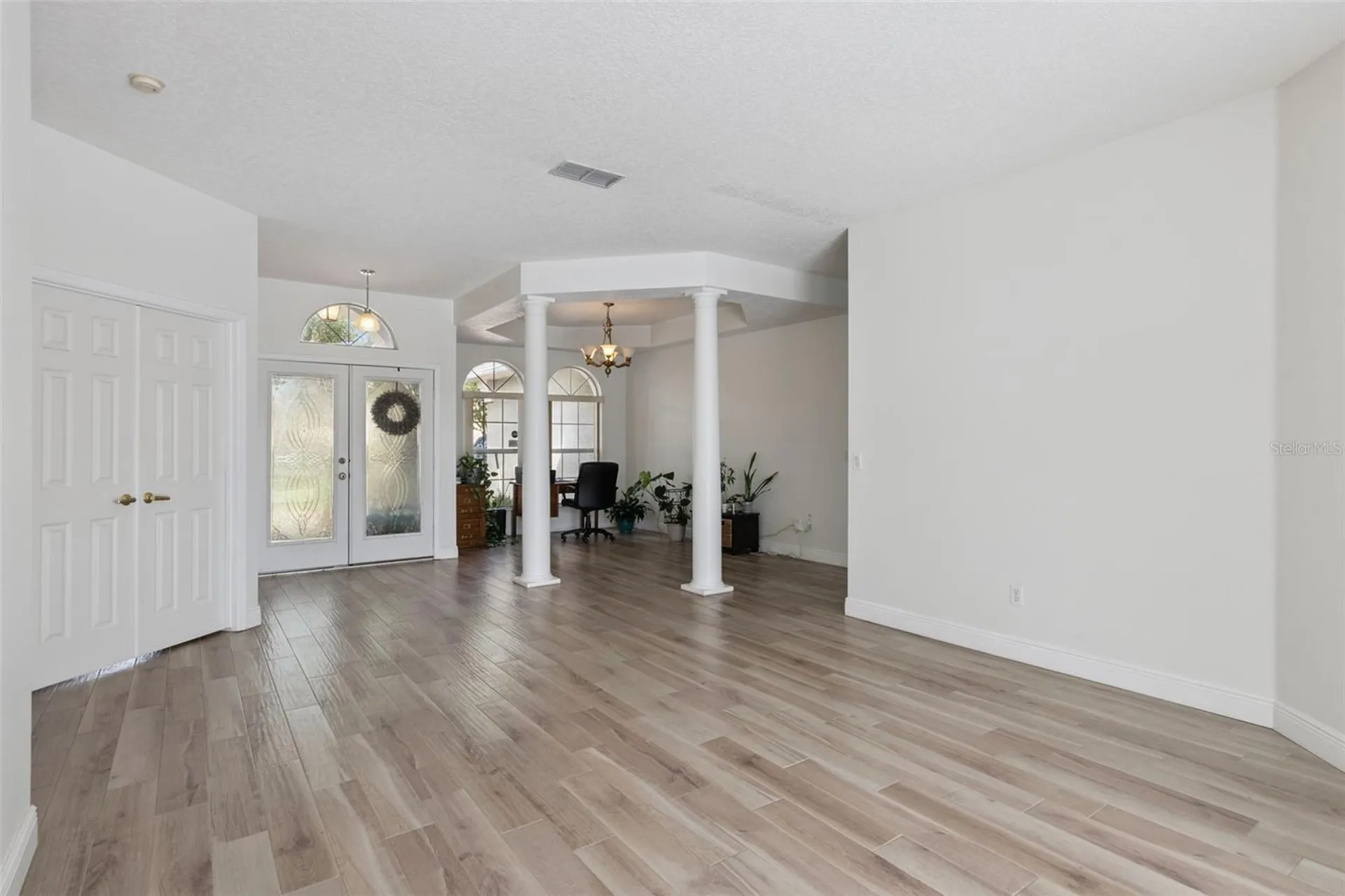 14319 Roxshire Drive Orlando FL 32837