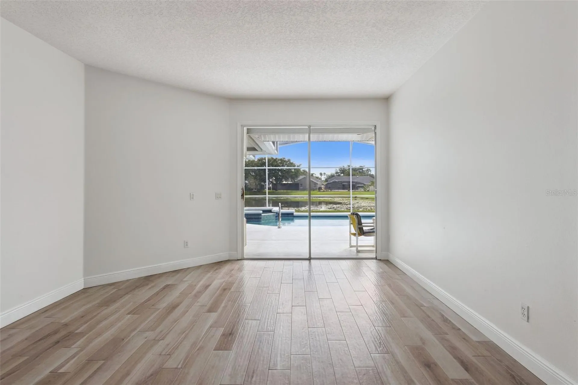 14319 Roxshire Drive Orlando FL 32837