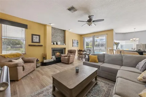14319 Roxshire Drive Orlando FL 32837