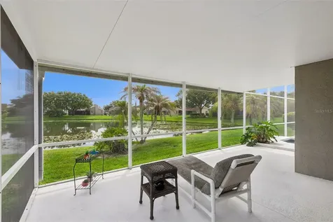 14319 Roxshire Drive Orlando FL 32837