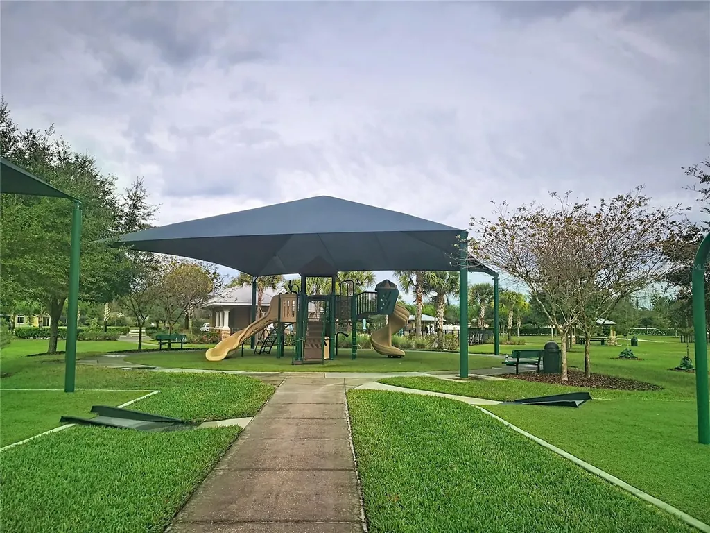 10645 Mistflower Lane Tampa FL 33647