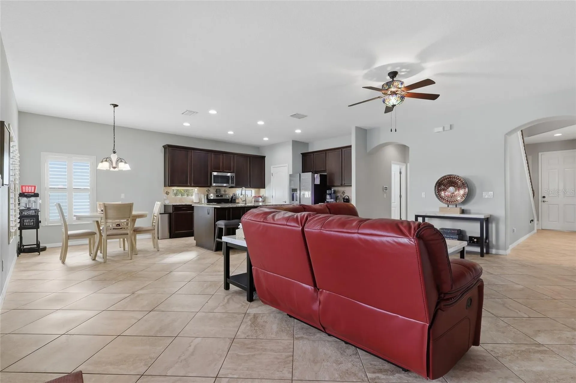 10645 Mistflower Lane Tampa FL 33647