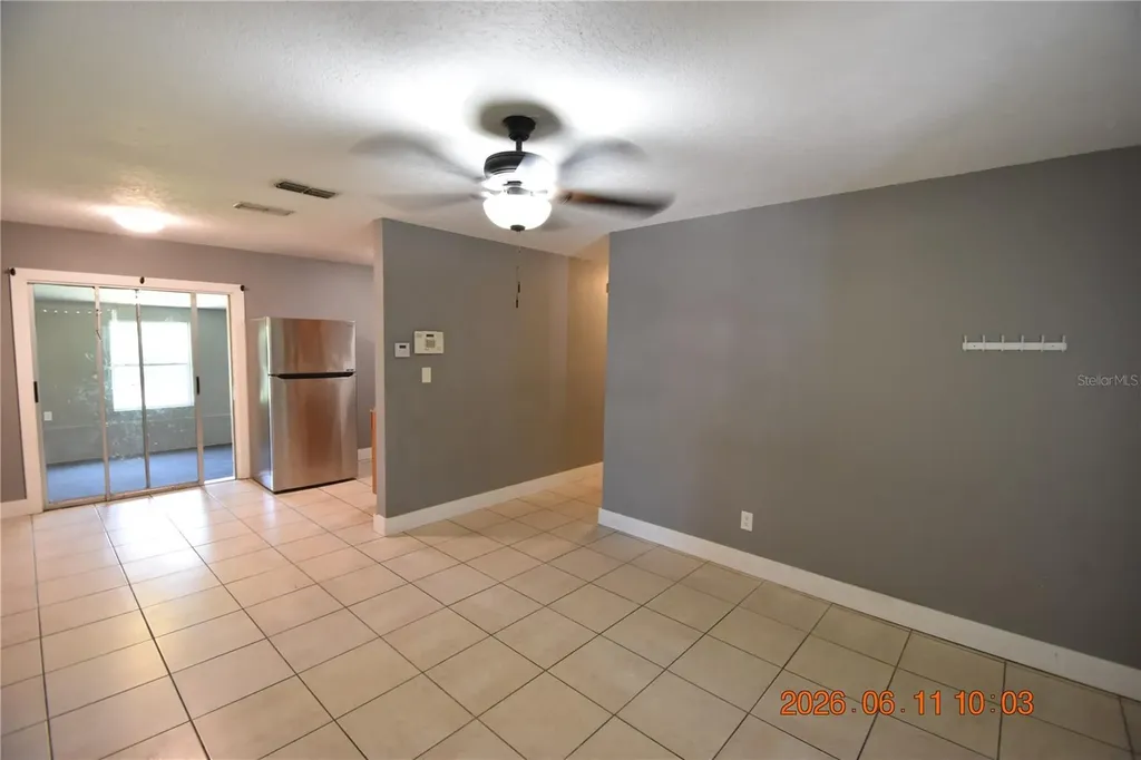 1906 E Bougainvillea Avenue Tampa FL 33612