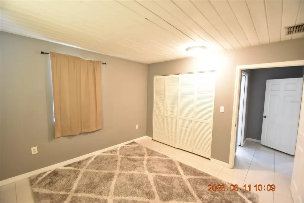 1906 E Bougainvillea Avenue Tampa FL 33612