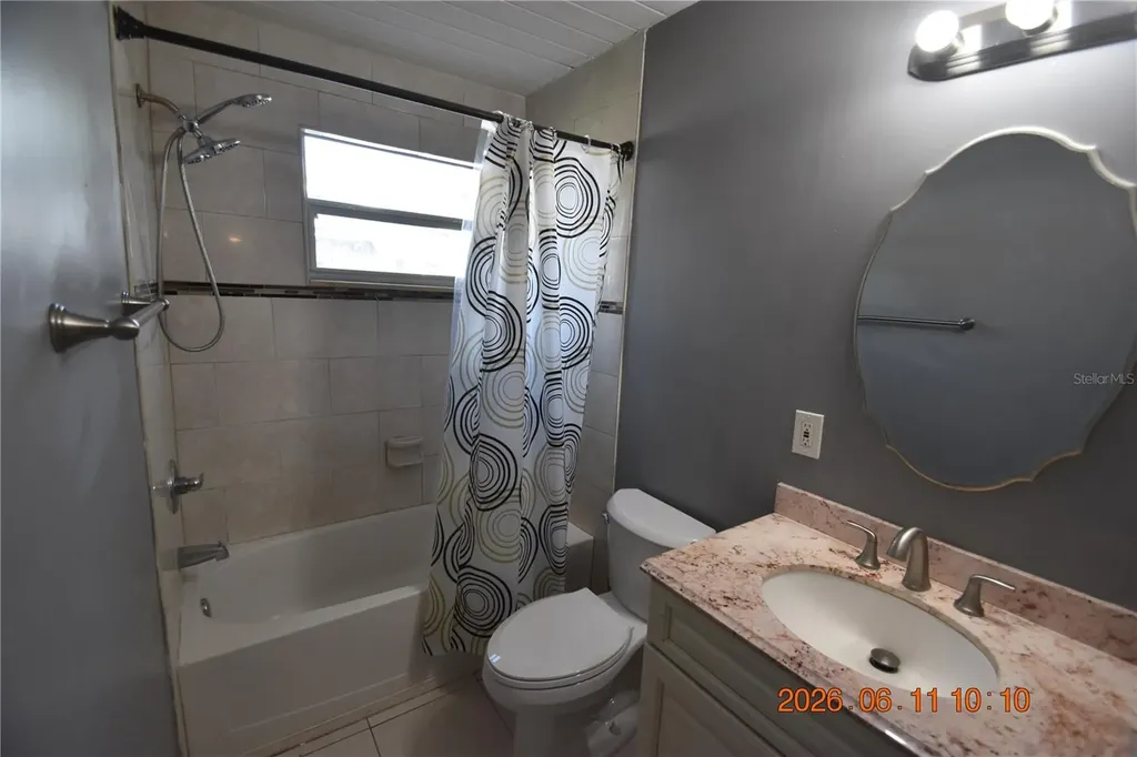 1906 E Bougainvillea Avenue Tampa FL 33612