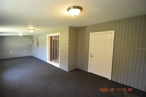 1906 E Bougainvillea Avenue Tampa FL 33612