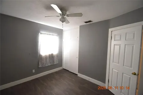 1906 E Bougainvillea Avenue Tampa FL 33612