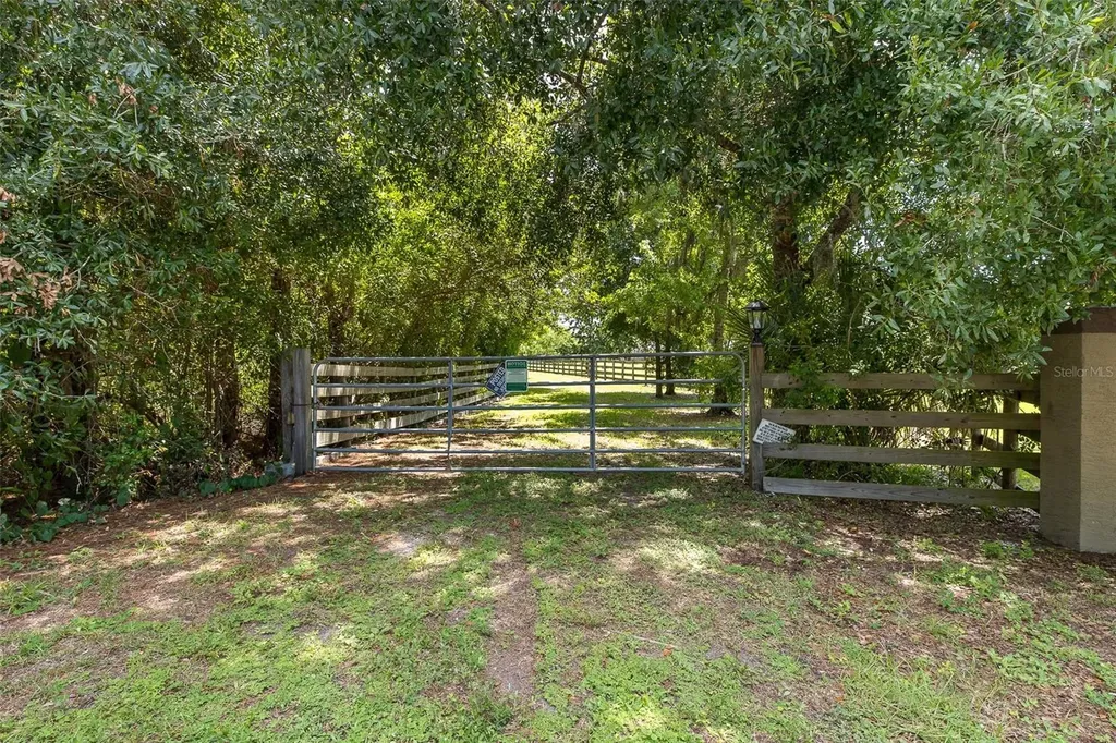 0 Trackside Drive Odessa FL 33556