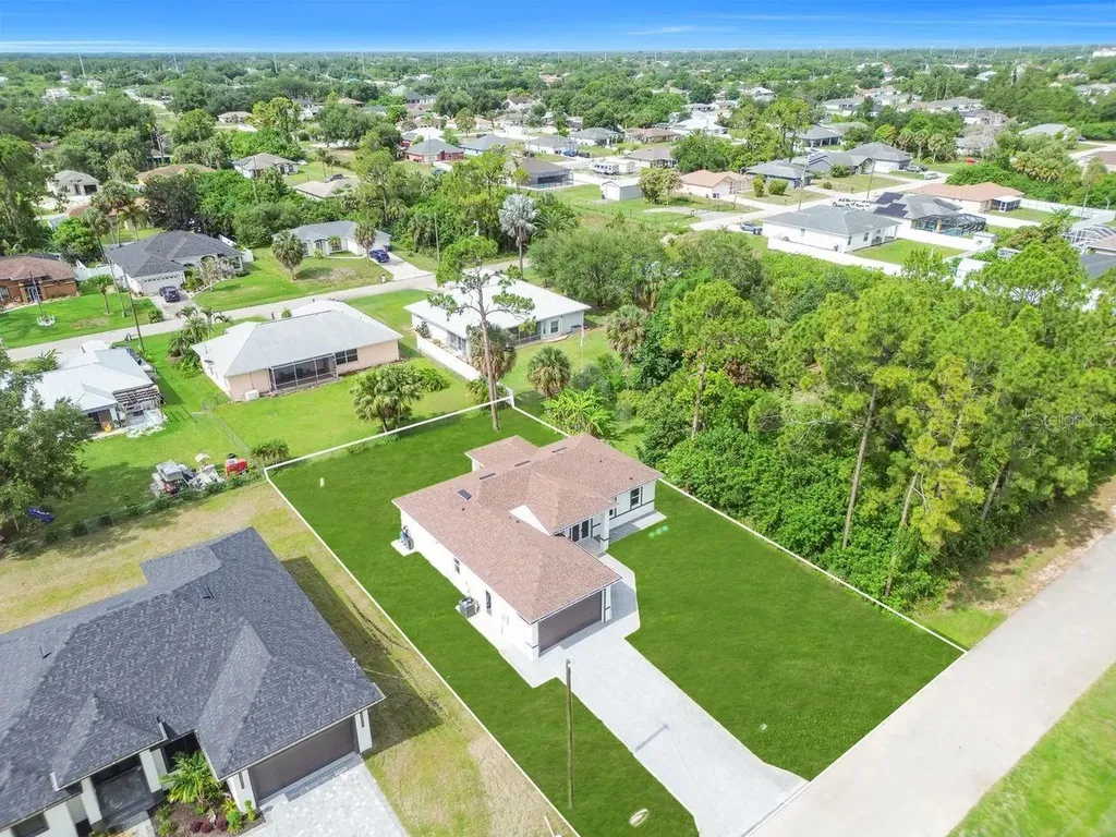 2715 10th Street W Lehigh Acres FL 33971