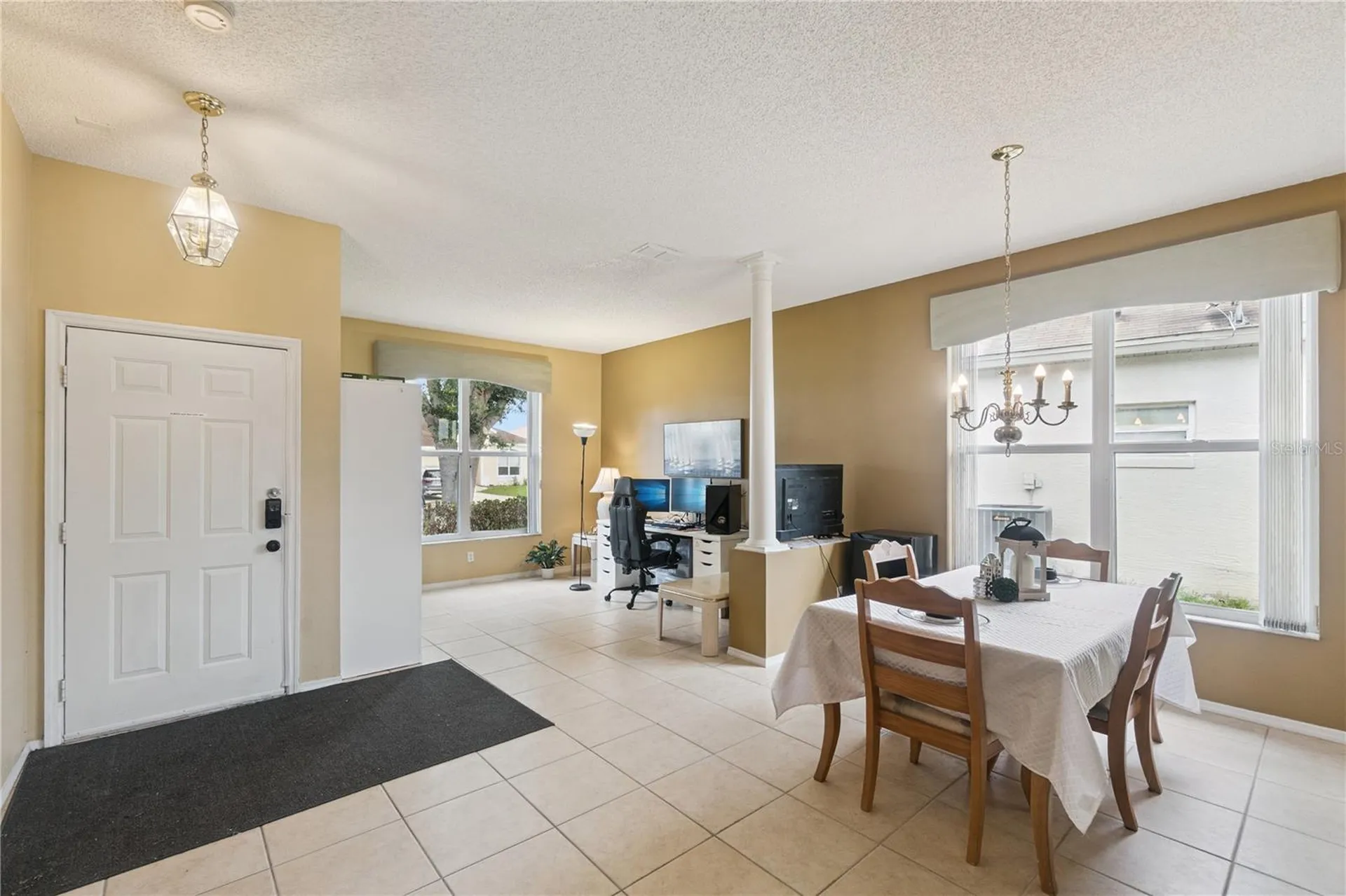 765 Jaybee Avenue Davenport FL 33897