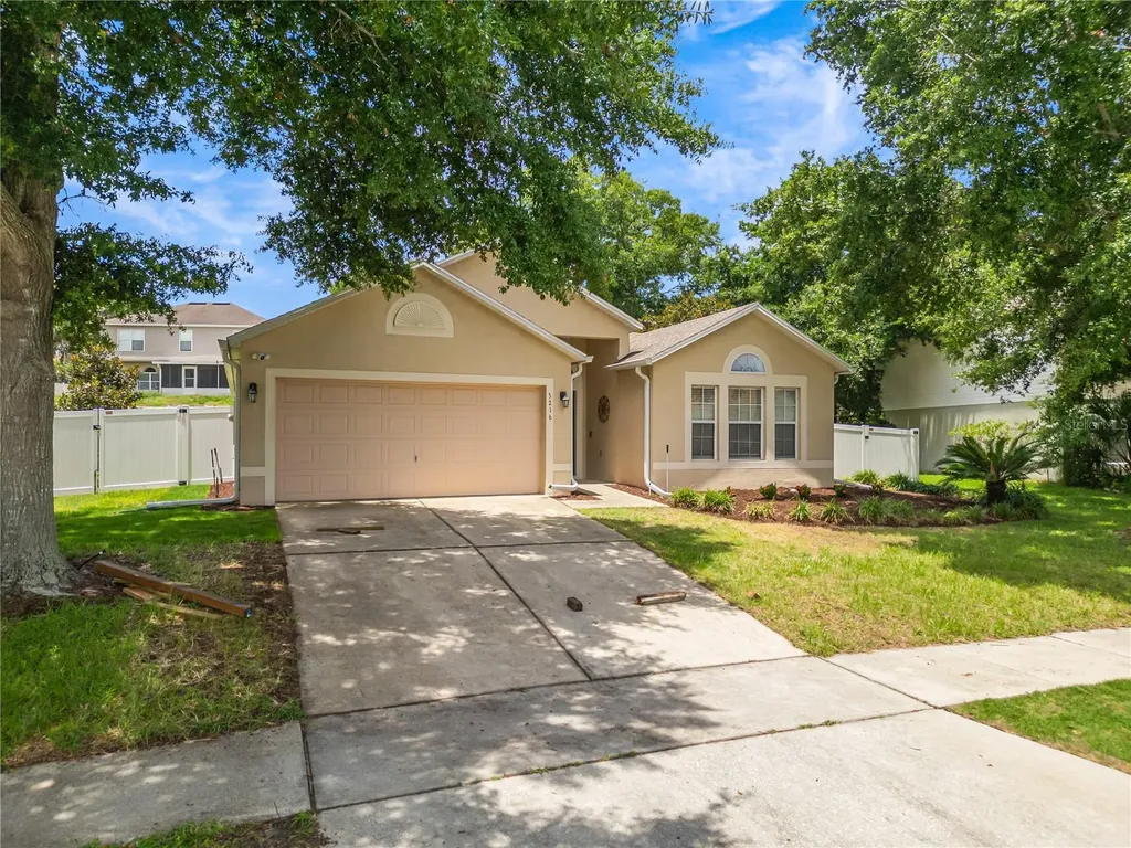 3216 Park Branch Avenue Clermont FL 34711