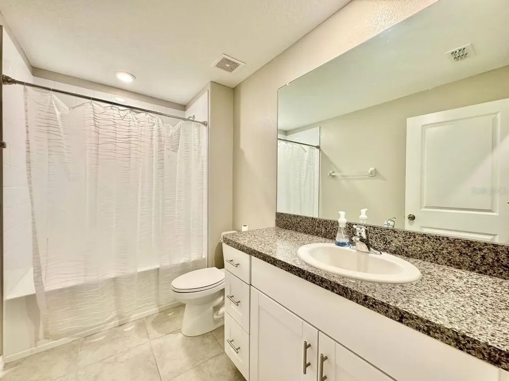 7025 King Creek Drive Sun City Center FL 33573