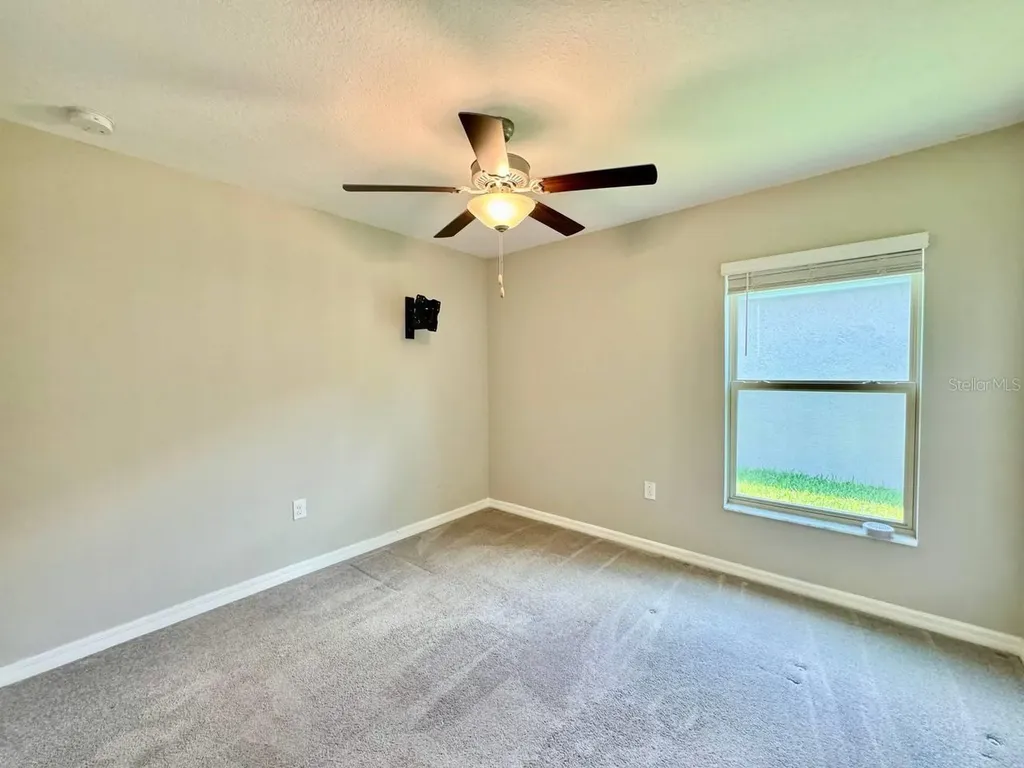 7025 King Creek Drive Sun City Center FL 33573