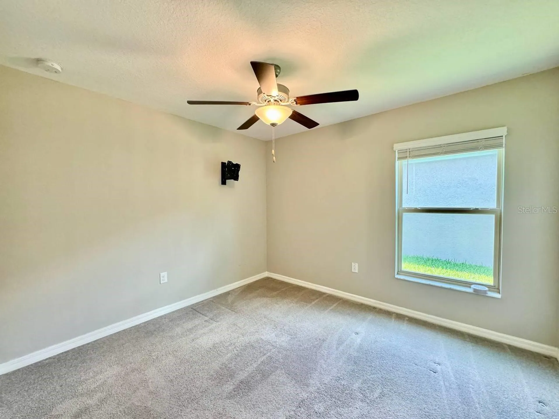 7025 King Creek Drive Sun City Center FL 33573