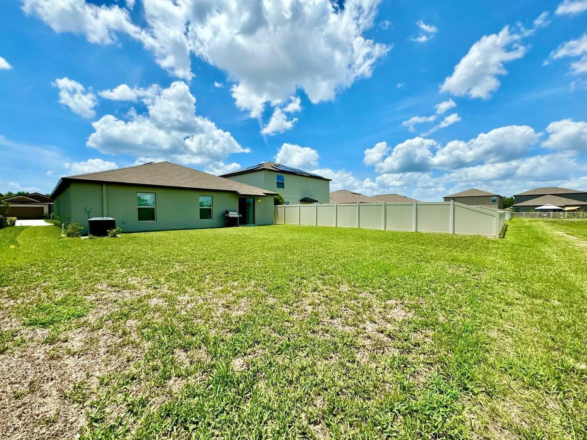 7025 King Creek Drive Sun City Center FL 33573