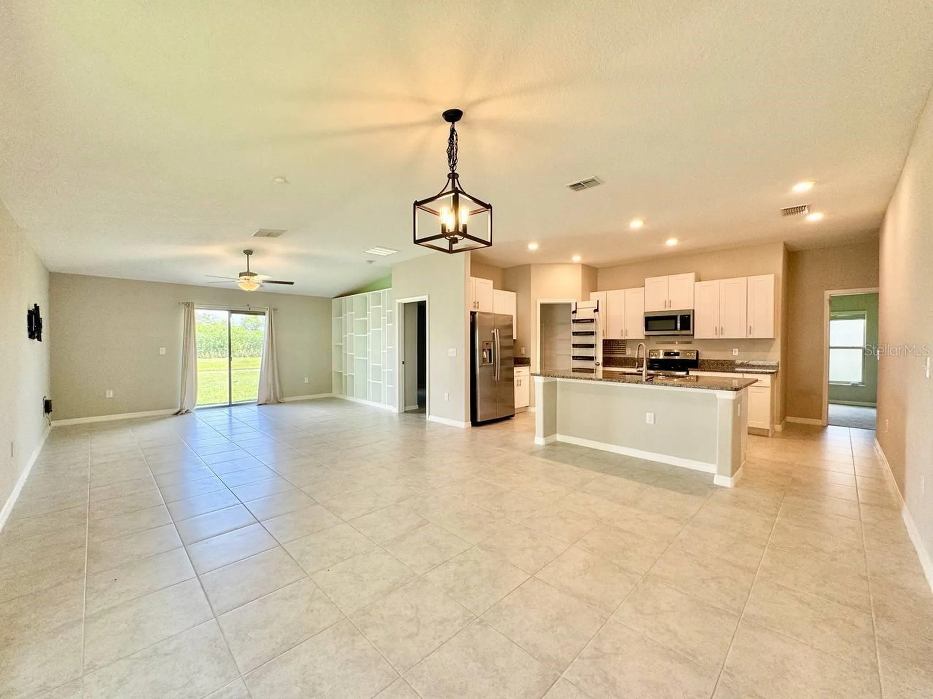 7025 King Creek Drive Sun City Center FL 33573