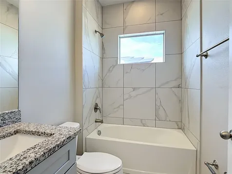 106 Oak Circle Poinciana FL 34759