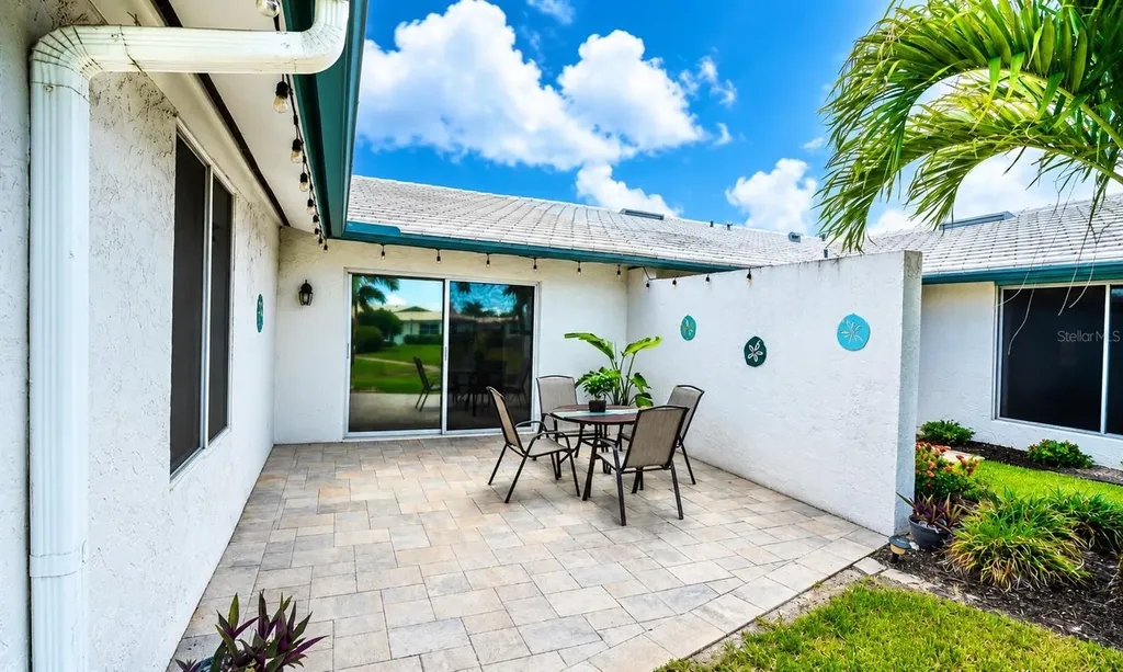 7315 8th Avenue W Bradenton FL 34209
