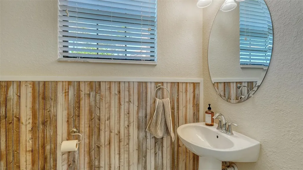 20223 Lagente Circle Venice FL 34293