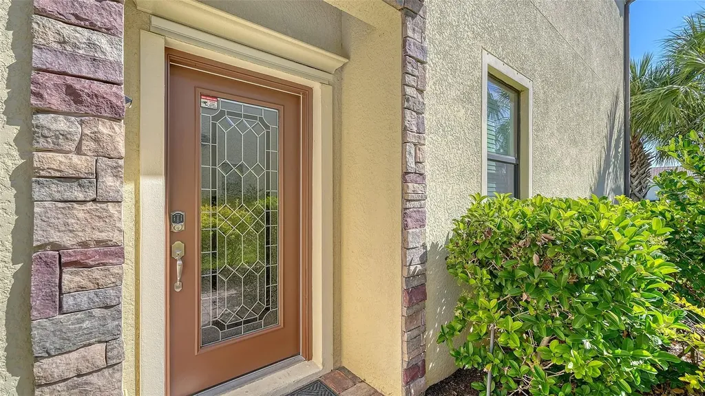 20223 Lagente Circle Venice FL 34293