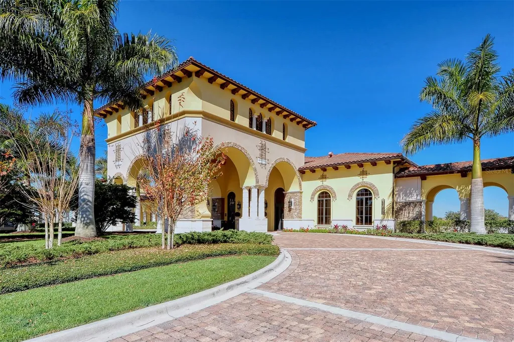 20223 Lagente Circle Venice FL 34293