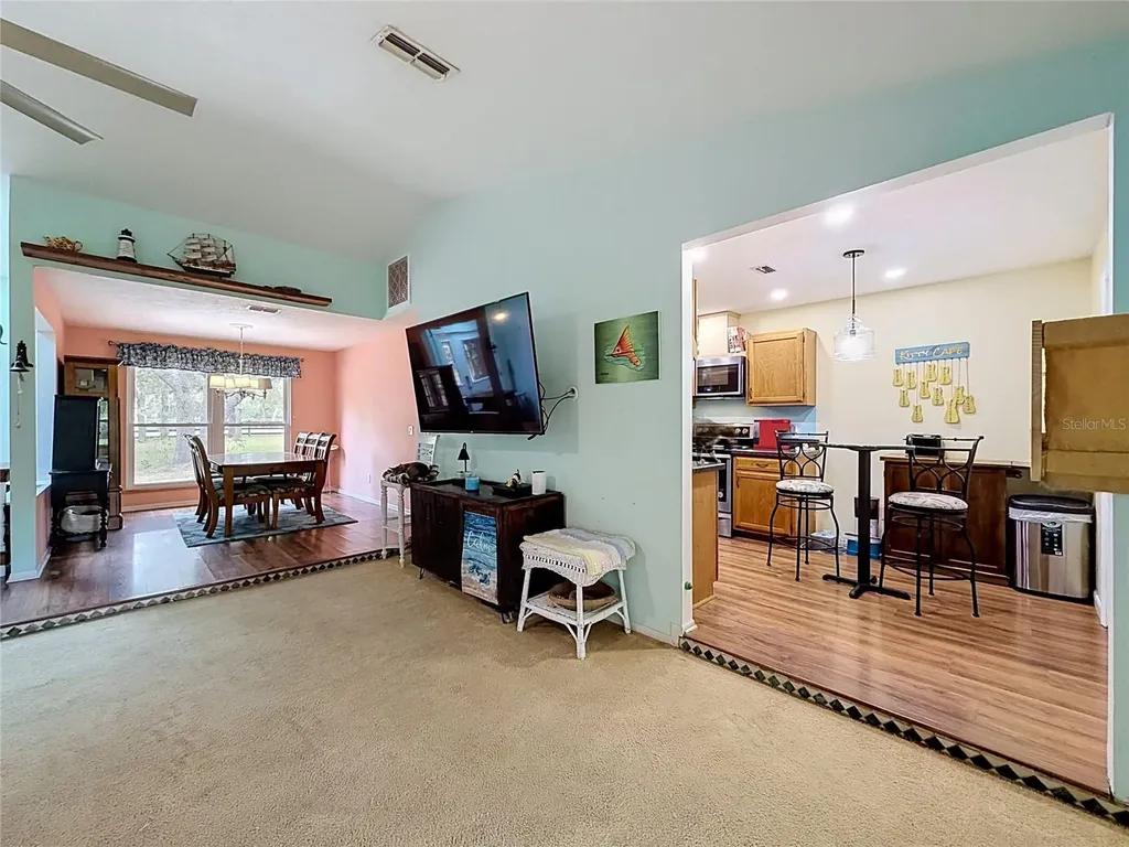 5253 W Rochelle Street Homosassa FL 34446
