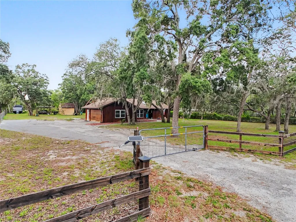 5253 W Rochelle Street Homosassa FL 34446