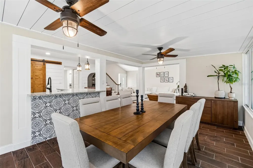 5114 Stonehaven Court Tampa FL 33624
